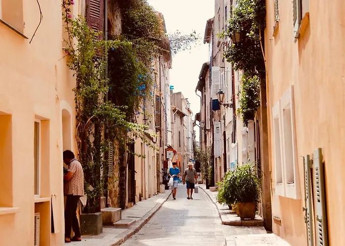 Charming Duplex In The Heart Of The Village - Duplex Au Coeur Du Village - Appartement